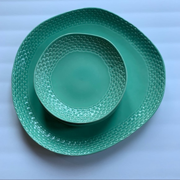 TAHARI 4 PLATES IN TEAL - Picture 4 of 4